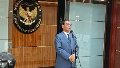 Photo of Tragedi Kanjuruhan yang Tewaskan 131 Orang, Mahfud MD Beberkan Temuan Awal