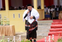 Photo of Hari Santri 2022, Bupati Tapanuli Selatan Dikalungi sorban