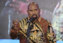 Photo of KPK Panggil Anak dan Istri Gubernur Papua Lukas Enembe