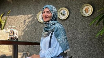 Photo of Diklaim Milik Japto PP, Rumah Wanda Hamidah Dikosongkan Paksa