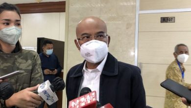 Photo of Desmon : Dua Mantan Kapolri Jadi Sumber Masalah Bobroknya Sistem Internal Polri