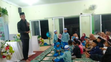 Photo of Emak emak Perumahan Pondok 3 Galang Peringati Maulid Nabi Muhammad SAW 1444 H