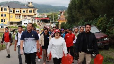 Photo of Gelar Olah Raga, Bupati Bersama Forkopimda Sekaligus Pungut Sampah