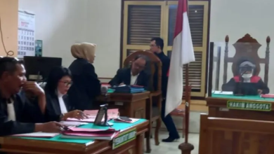 Photo of ‘Jual’ Anak Teman ke Pria Hidung Belang, Pelaku Dituntut 5 Tahun Penjara