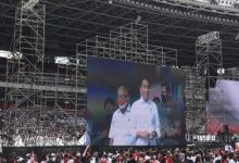 Photo of Jokowi: Pemimpin Duduk Manis di AC Dingin Istana Jangan Dipilih
