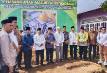 Photo of Wabup Deli Serdang Letakkan Batu Pertama Pembangunan Masjid Al Istiqomah Limau Manis Tanjung Morawa