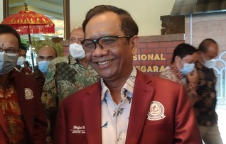 Photo of Mahfud MD Harap Indonesia Adem Ayem Setahun Jelang Pemilu