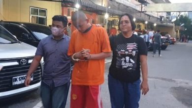 Photo of Perawat yang Lecehkan Teman Kerja Ditahan Polisi, Ini Dia Tampangnya