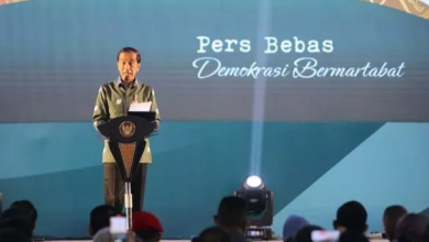 Photo of Hadiri HPN 2023 di Sumut, Jokowi: Dunia Pers Sedang Tidak Baik-baik Saja