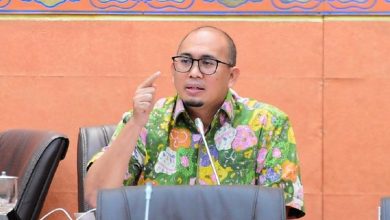 Photo of Andre Rosiade Ngamuk Sampai Gebrak Meja saat Rapat Bersama Bos Meikarta