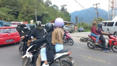 Photo of Pengunjung Tidak Bisa Berlibur, Pintu Masuk ke Pemandian Air Panas Sidebuk-Debuk Diportal Masyarakat
