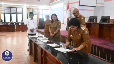Photo of Bupati Karo dan Tokoh Agama Teken Komitmen, Wakil Bupati Karo: Penurunan Stunting Merupakan Tugas Bersama