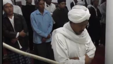 Photo of Jemaah Naqsabandiyah di Sumut Tarawih Lebih Awal