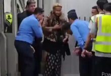 Photo of 3 Petugas Avsec Bandara Soekarno-Hatta Dipecat Usai Jemput dan Kawal Habib Bahar bin Smith