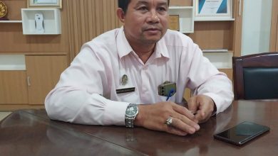 Photo of Barkot Dipalsukan, Kadis Dukcapil Deli Serdang Minta Warga Urus Adminduk tidak Melalui Calo