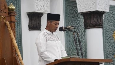 Photo of Pangdam Iskandar Muda Beri Ceramah Ramadhan di Masjid Raya Baiturahman