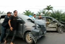 Photo of 3 Mobil Pemudik Alami Kecelakaan Beruntun di Jalinsum Asahan, Diduga Terlalu Memaksa Menyalip