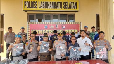 Photo of Polisi Tangkap Komplotan Pencuri Bersenpi di Labusel