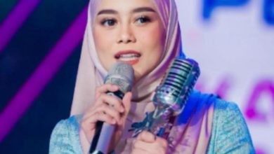 Photo of Adab Lesti Kejora saat Terima Piala Dikomentari: Merendahlah sampai Orang Lain Tak Bisa Merendahkanmu