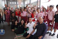 Photo of Wagubsu Kunjungi Taman Pojok Baca Kabanjahe, Bupati Karo: Pemkab Siap Merawatnya