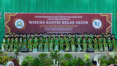 Photo of Dayah Insan Qurani Wisuda 99 Santri, 38 Orang Hafal Al-Qur’an 30 Juz