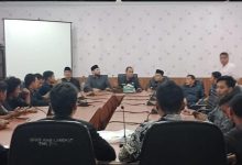 Photo of Aksi Massa PB HIMALA Indonesia Kritisi Kinerja DPRD Langkat di Hari Reformasi Nasional Sebabkan Sidang Paripurna Ditunda