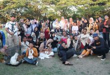 Photo of Komunitas Pecinta Hewan Edukasi Pengunjung Tentang Kucing dan Reptil di Lapangan Blang Padang