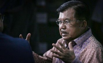Photo of JK Minta Jokowi Tak Terlalu Terlibat Politik Pilpres 2024