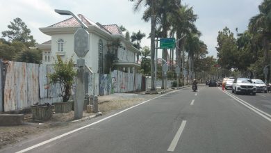 Photo of Ombudsman Dorong Proses Hukum terhadap Kegagalan Proyek ‘Lampu Pocong’