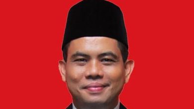 Photo of Polres Padangsidimpuan Serahkan Berkas Perkara Eks Ketua PAN Sumut ke Kejaksaan