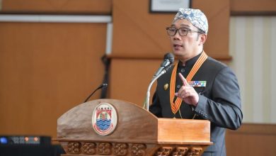 Photo of Ridwan Kamil Gelar Rapat Terbatas dengan Mahfud MD Bahas Polemik Al-Zaytun