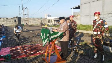 Photo of Amien Rais Jadi Khatib Shalat Idul Adha Warga Muhammadiyah di Kabupaten Bandung