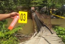 Photo of Tali Sling Penahan Putus, Jembatan Aek Sijorni Tapsel Rusak