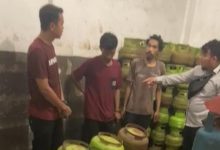 Photo of 3 Pekerja di Tempat Pengoplos Gas yang Digerebek Polda Sumut Jadi Tersangka