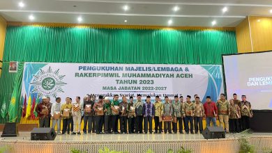 Photo of Sekretaris Umum Pimpinan Pusat Muhammadiyah menghadiri pengukuhan Majelis dan Lembaga PWM Aceh Periode 2022-2027