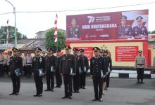 Photo of 10 Personil Polresta Deli Serdang Terima Reward di Hari Bhayangkara ke 77
