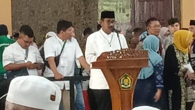 Photo of Jemaah Haji Indonesia Kloter 04 Sumut Mendarat Selamat Di Bandara Kualanamu, Terlambat 2 Jam dari Jadwal