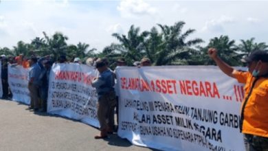 Photo of Karyawan PTPN2 Apresiasi Mahfud MD dan Siap Berdarah-darah Pertahankan Asset Kebun