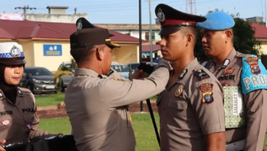 Photo of Belasan Personel Polres Batubara Naik Pangkat, Kapolres: Laksanakan Tugas Tanpa Pelanggaran