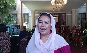 Photo of Aboe Bakar Soal Yenny Wahid ke Bursa Cawapres: Tergantung Mau Anies