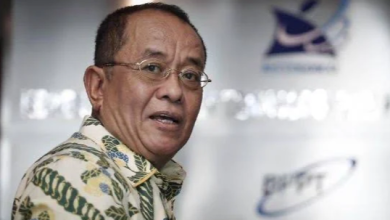 Photo of Eks Relawan Jokowi Ditetapkan Tersangka Tambang Nikel Ilegal, Said Didu: Gunung Es Skandal Nikel Berbungkus Hirilisasi