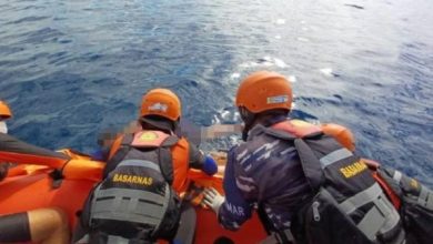 Photo of Terseret Ombak Pantai Blessing Nisel, Seorang Wisatawan Ditemukan Sudah Meninggal