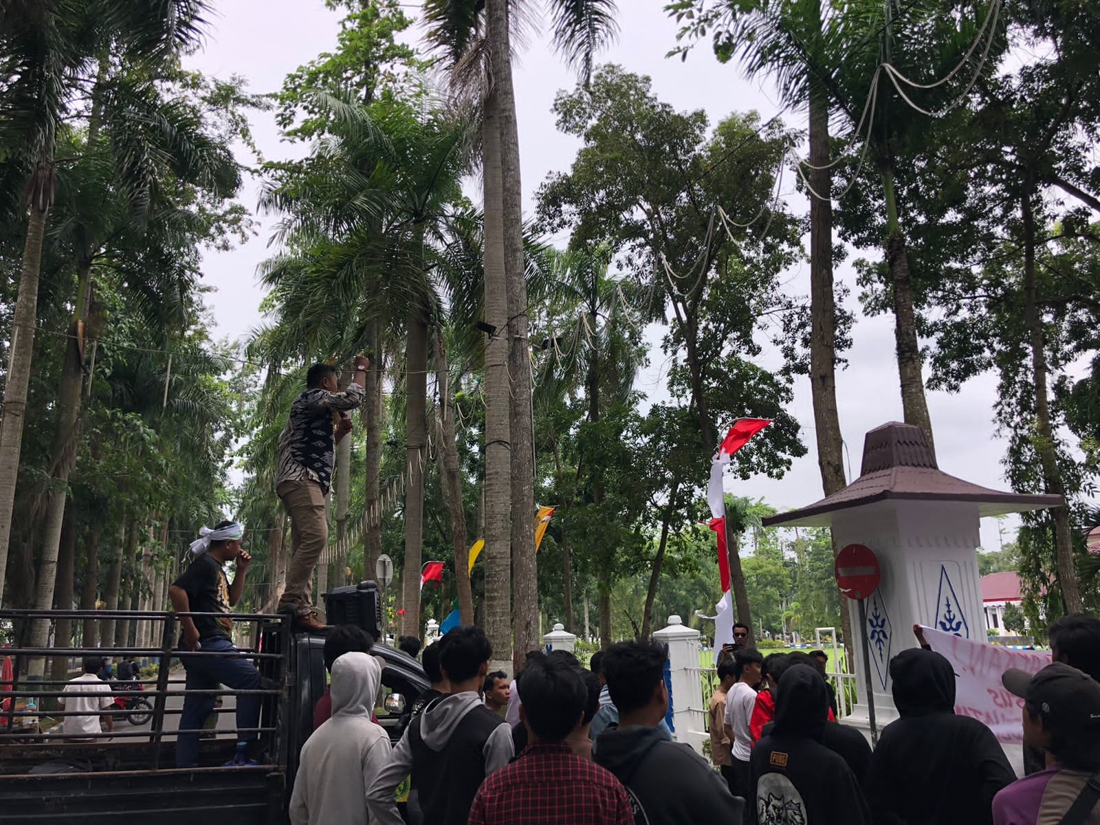 Demo mahasiswa