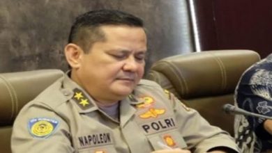 Photo of Bebas dari Penjara, Irjen Napoleon Bonaparte Kini Kembali Bertugas Jadi Anggota Polri, Kok Bisa?