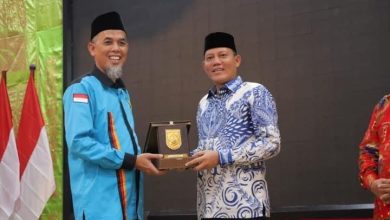 Photo of Sabar AS Hadiri Pelantikan Pengurus IKP-PBR Kota Dumai