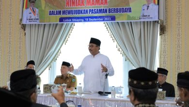 Photo of LKAAM Pasaman Terima Bantuan Mobil Operasional dari Bupati Benny Utama