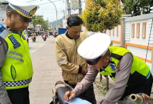 Photo of Polres Sibolga Tilang Puluhan Pelanggar pada Operasi Zebra Toba 2023