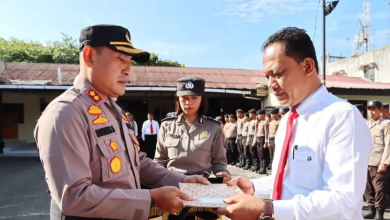 Photo of Polres Padangsidimpuan Beri Penghargaan kepada Personel Usai Ungkap Kasus 3 Kg Sabu