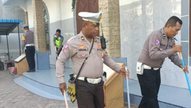 Photo of Peringati Hari Lalu Lintas, Polres Tanjungbalai Gelar Bakti Sosial