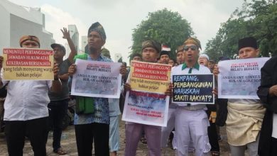 Photo of Kecewa Atas Konflik di Rempang, Massa di Medan Gelar Aksi Solidaritas